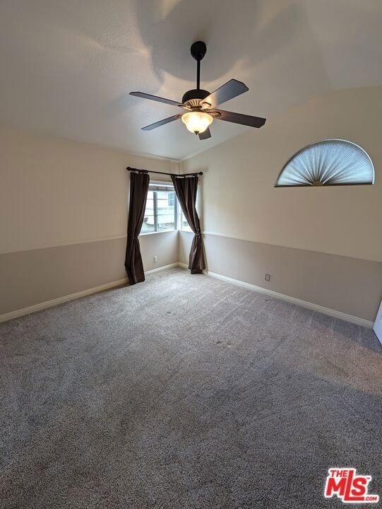 7320 Greenhaven Avenue - Photo 17