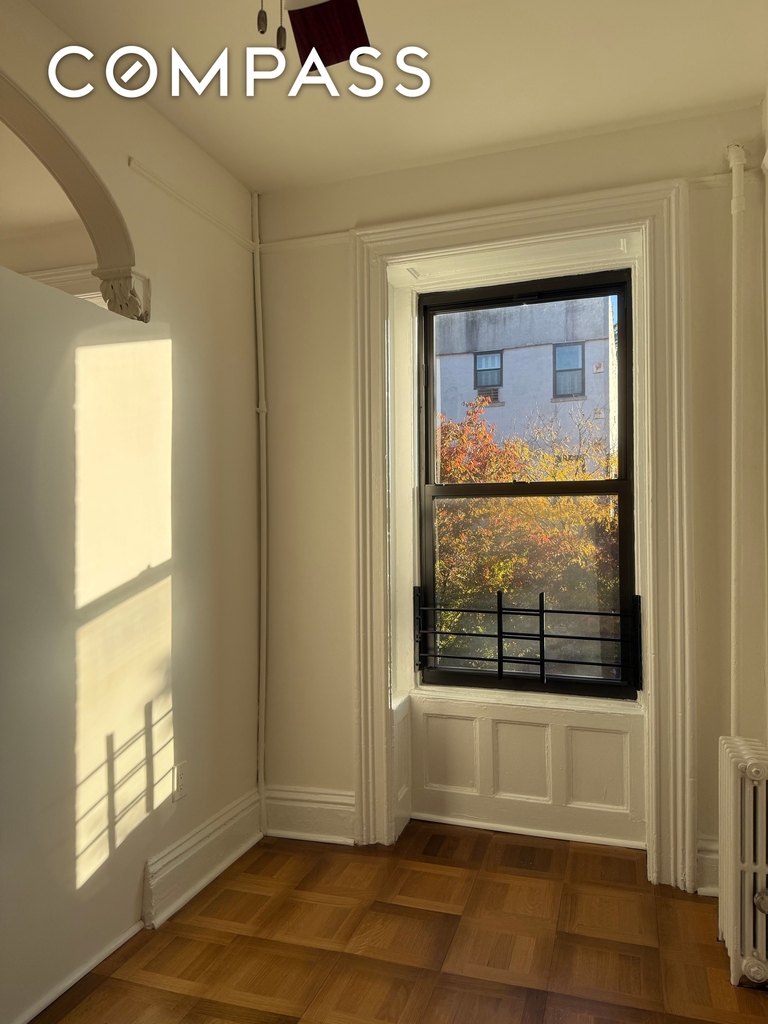 Degraw Street - Photo 3