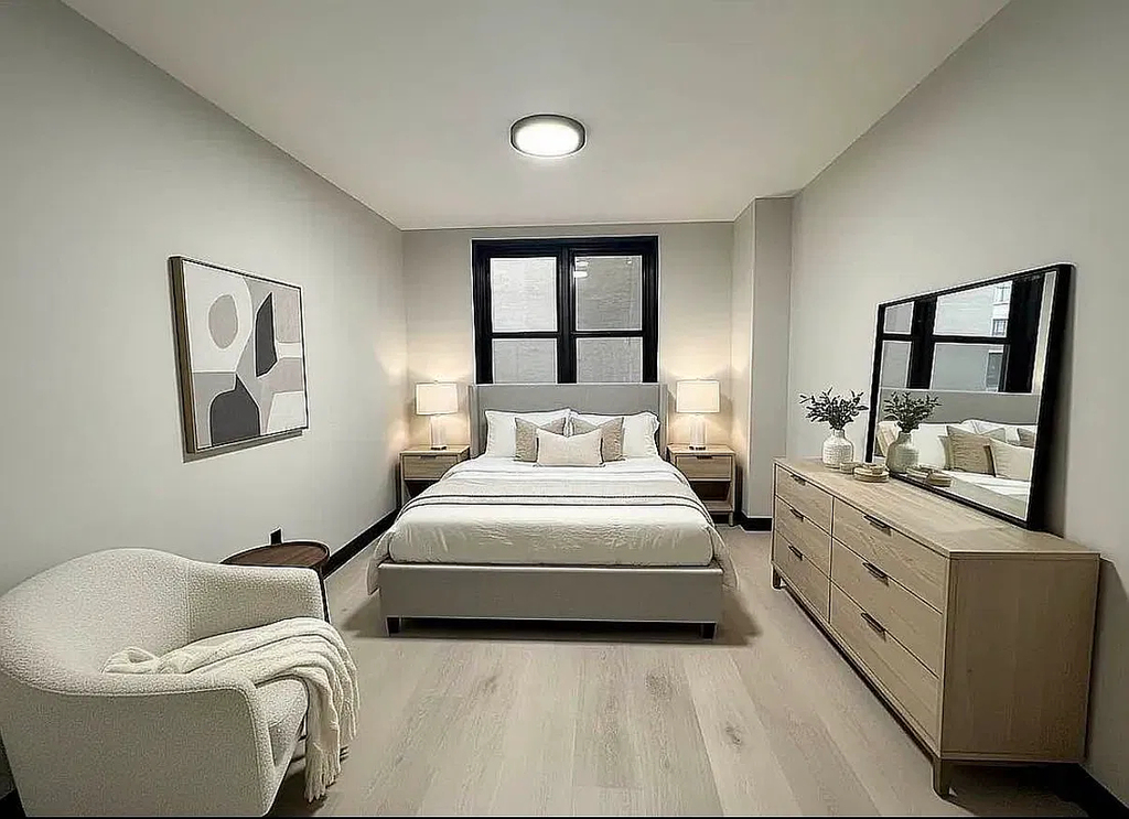 East 58th Street - Photo 3