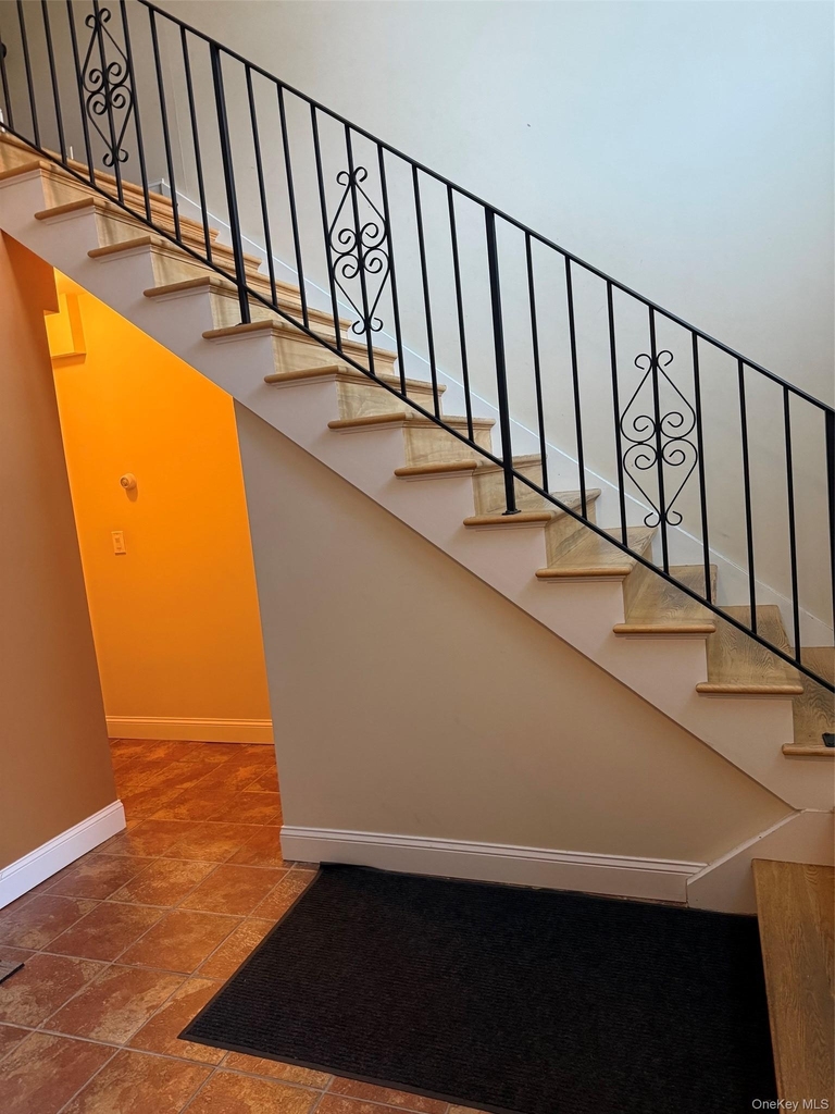 242 Tate Avenue - Photo 8