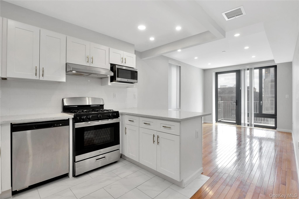 148-36 89th Avenue - Photo 18