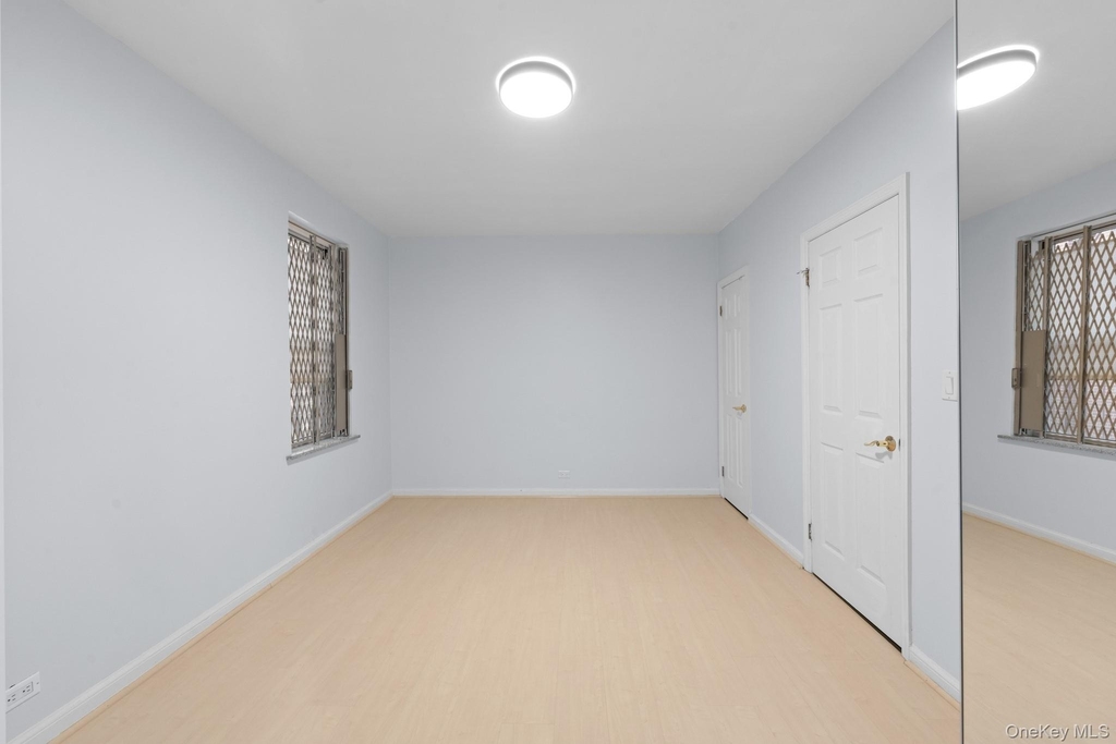 110-34 73rd Road - Photo 15