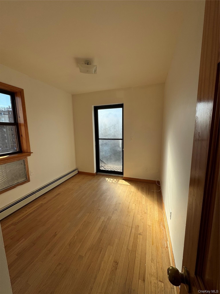 7112 66 Dr - Photo 3