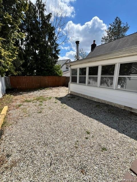 345 Walton Street - Photo 5