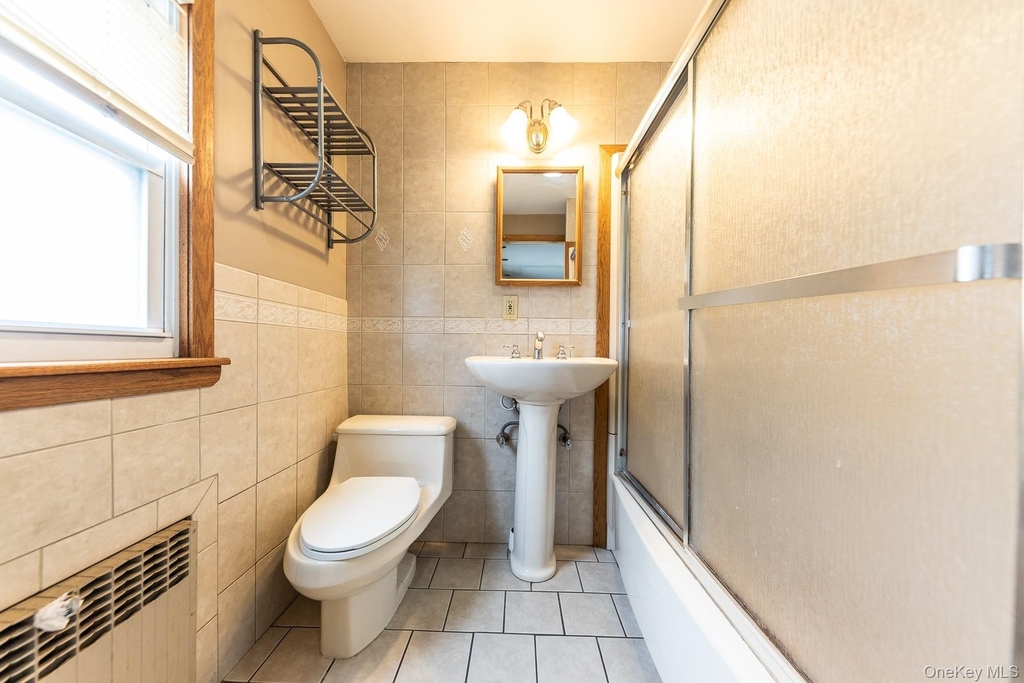 5 Lewis Place - Photo 3