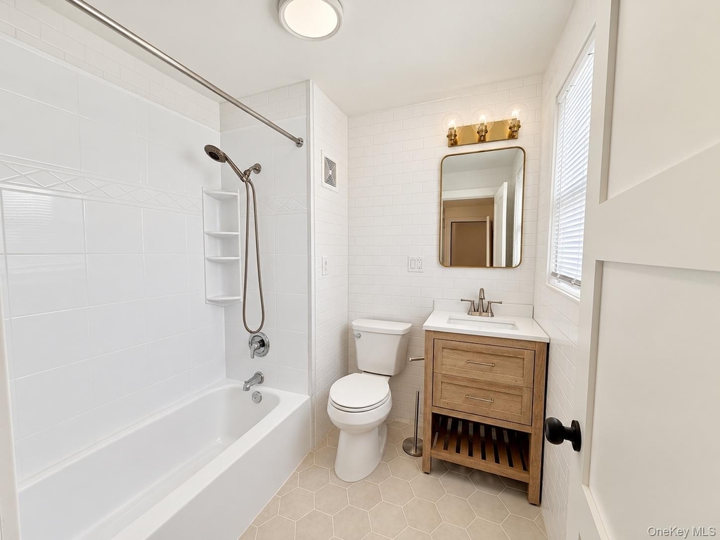 120 Princeton Street - Photo 8
