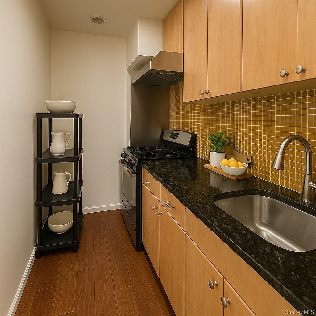 3138 137th Street - Photo 3