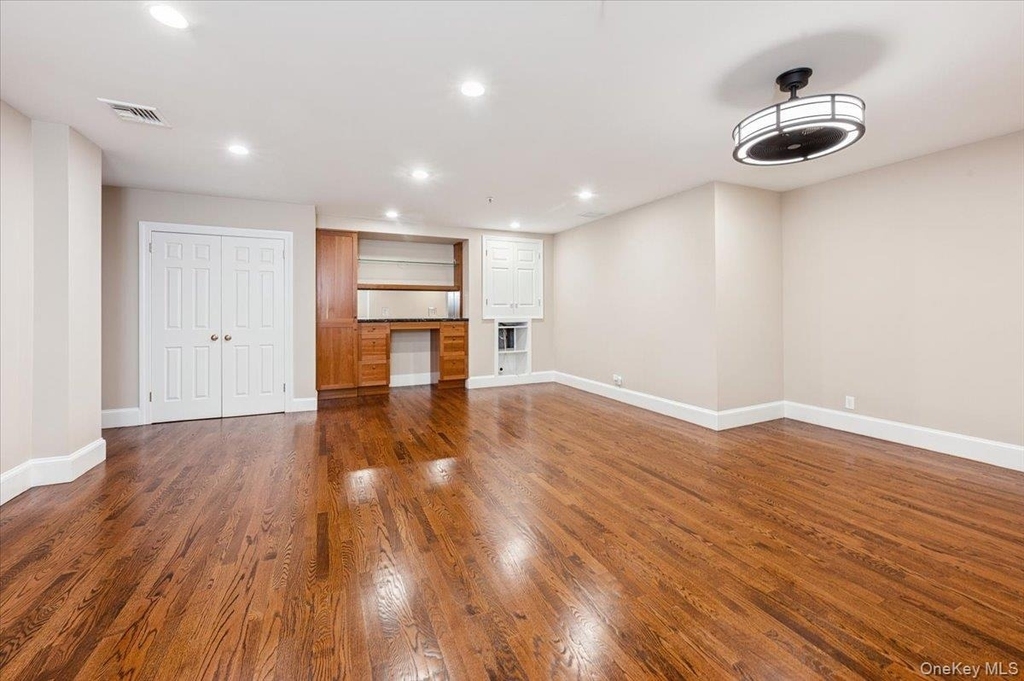 10 Old Jackson Avenue - Photo 32