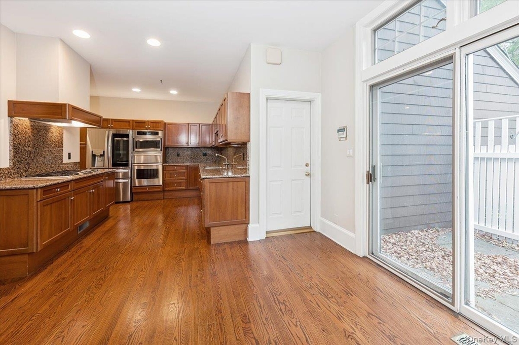 10 Old Jackson Avenue - Photo 12