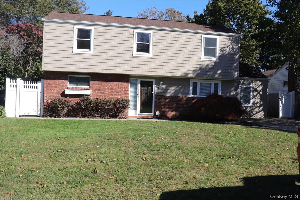 412 2nd Street - Photo 0