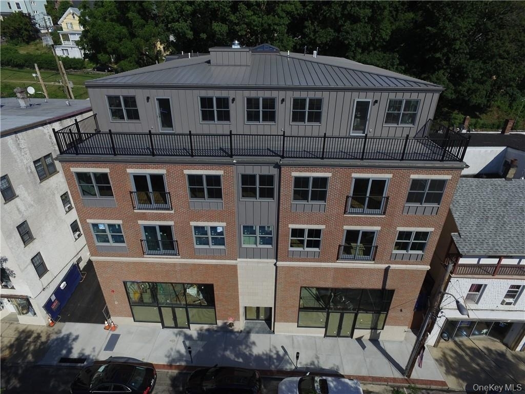66 Main Street - Photo 16