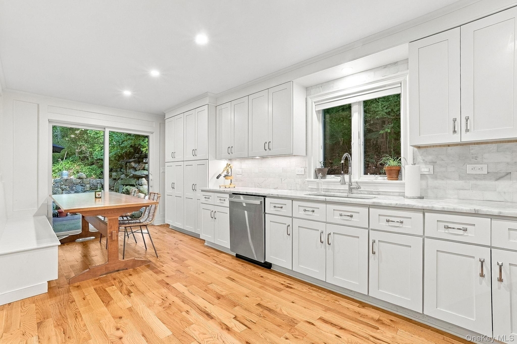 11 Hill Lane - Photo 6