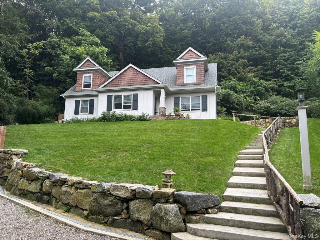 11 Hill Lane - Photo 1