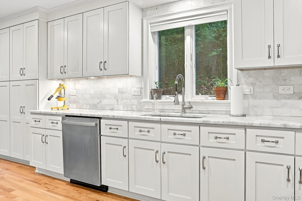 11 Hill Lane - Photo 9