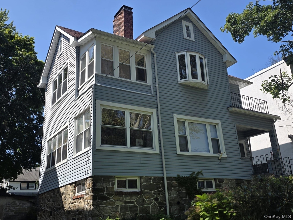 420 Bedford Avenue - Photo 0