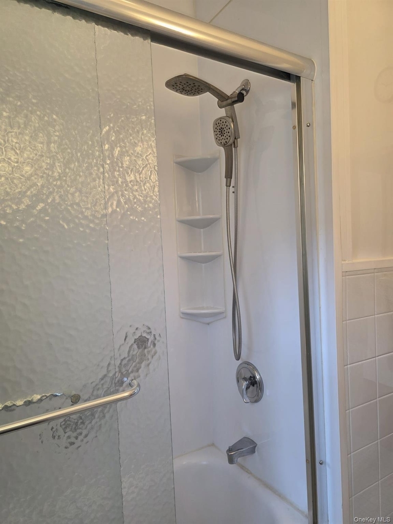 420 Bedford Avenue - Photo 15
