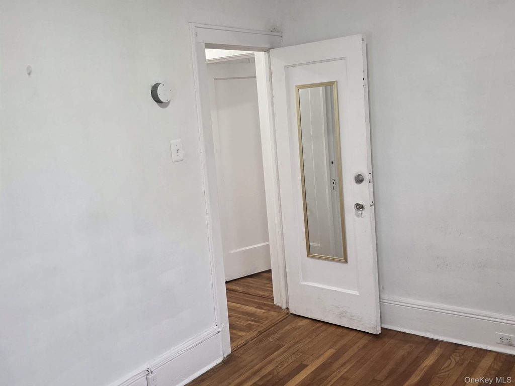420 Bedford Avenue - Photo 17