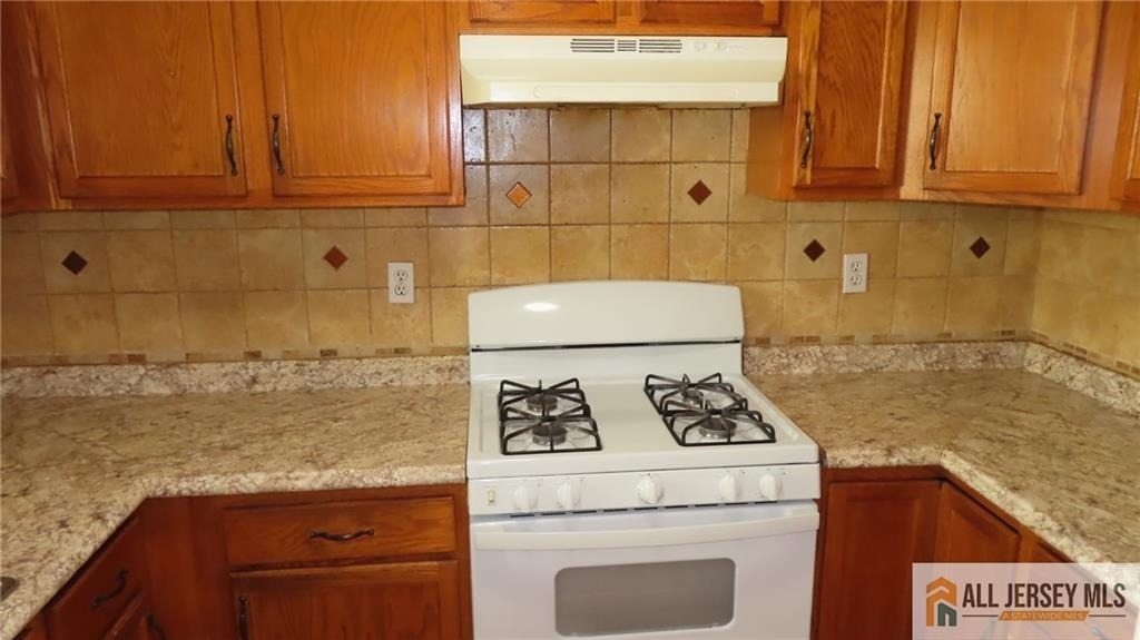 26 Henry Street - Photo 7