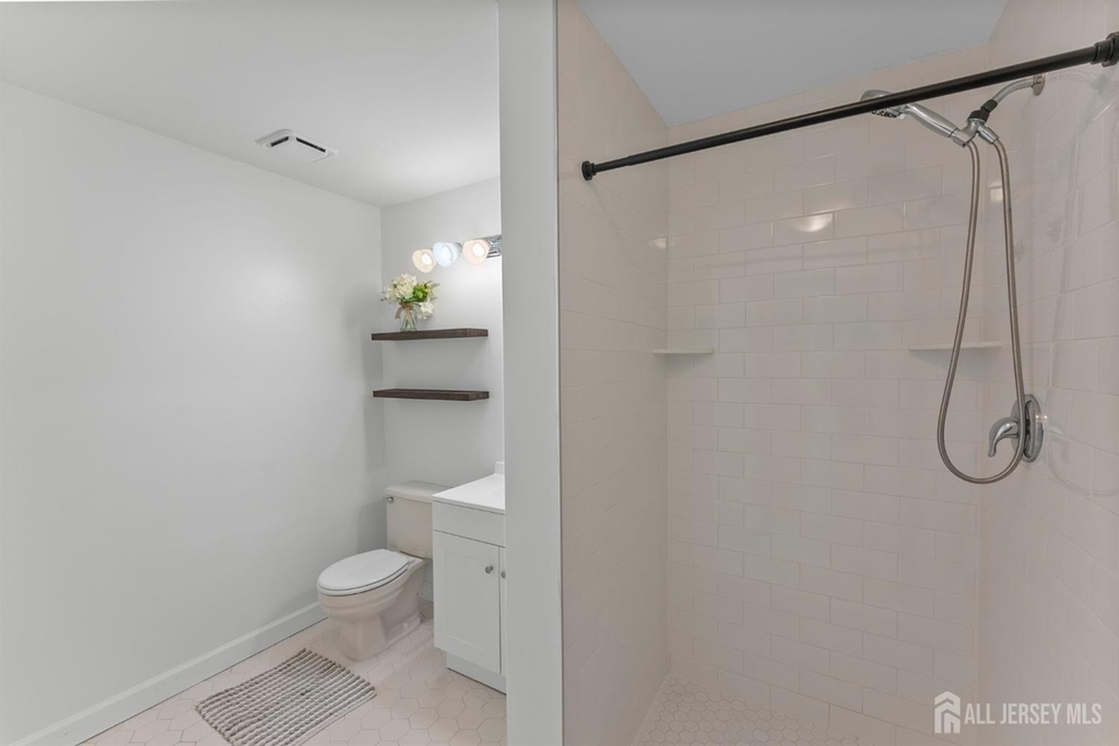 85 Caitlin Court - Photo 16