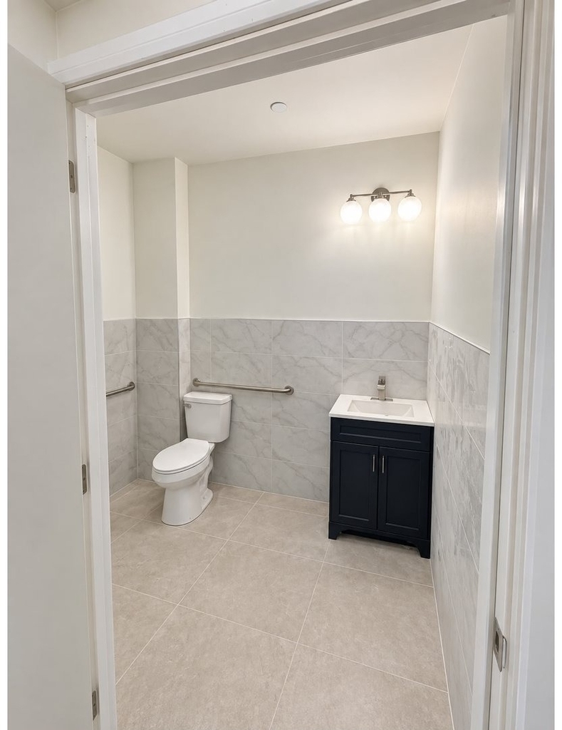 166-11 91st Avenue - Photo 3