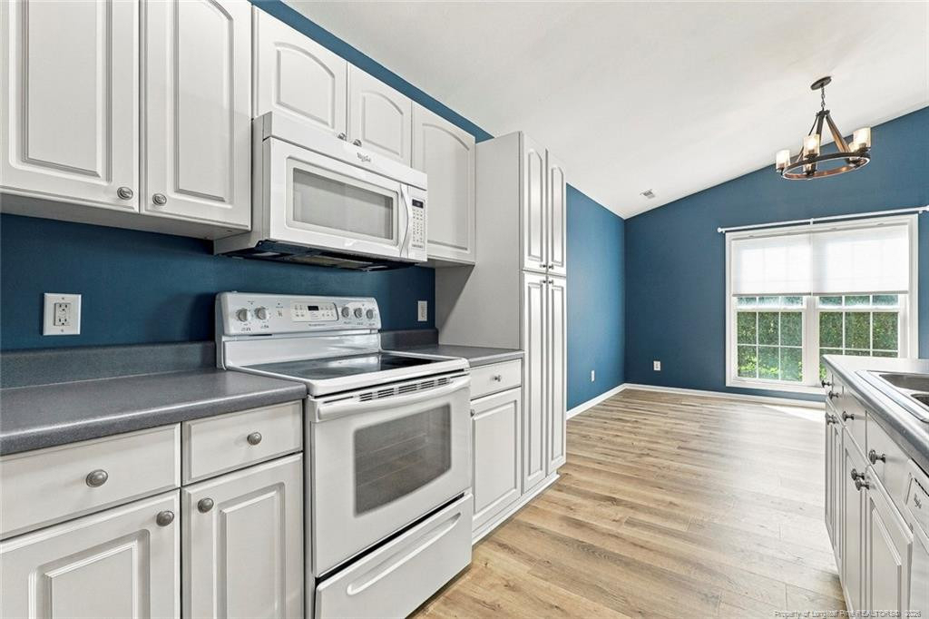 3186 Henley Road - Photo 6