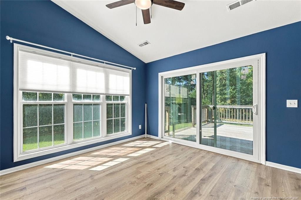 3186 Henley Road - Photo 15