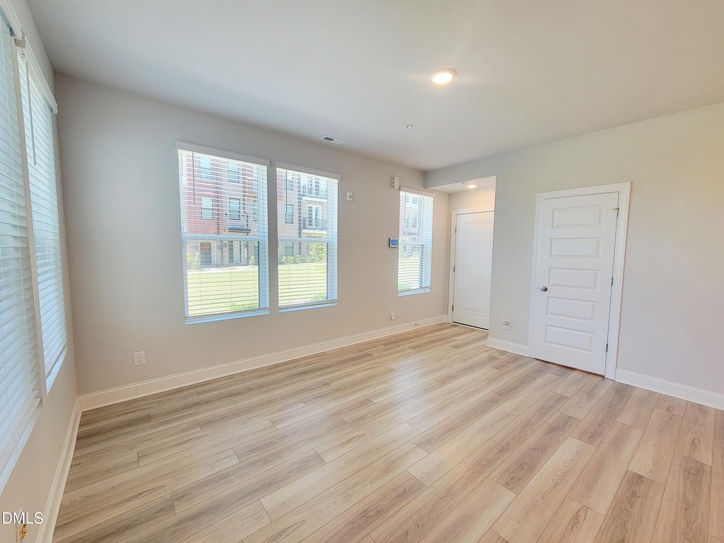 1234 Coach Station Alley - Photo 4