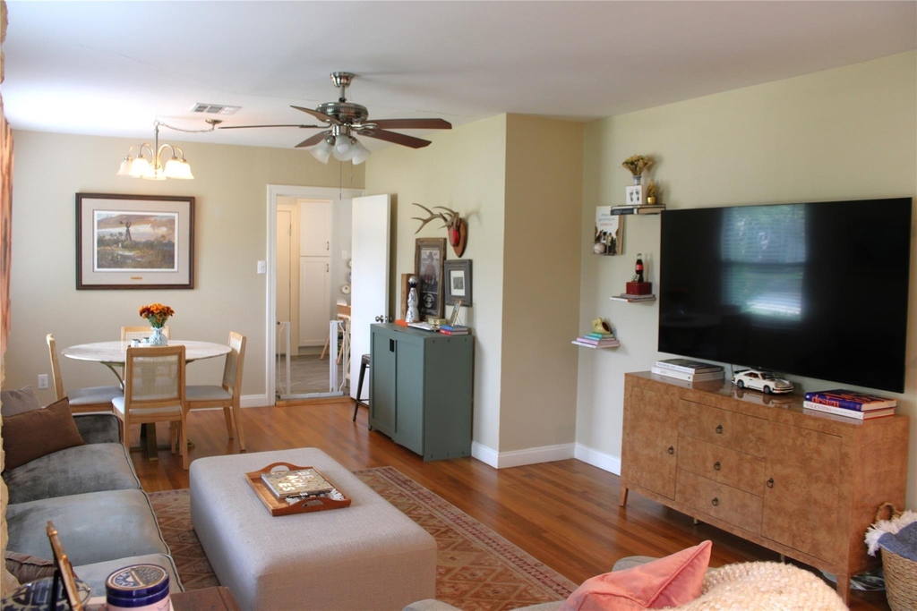 5703 Woodview Ave - Photo 1
