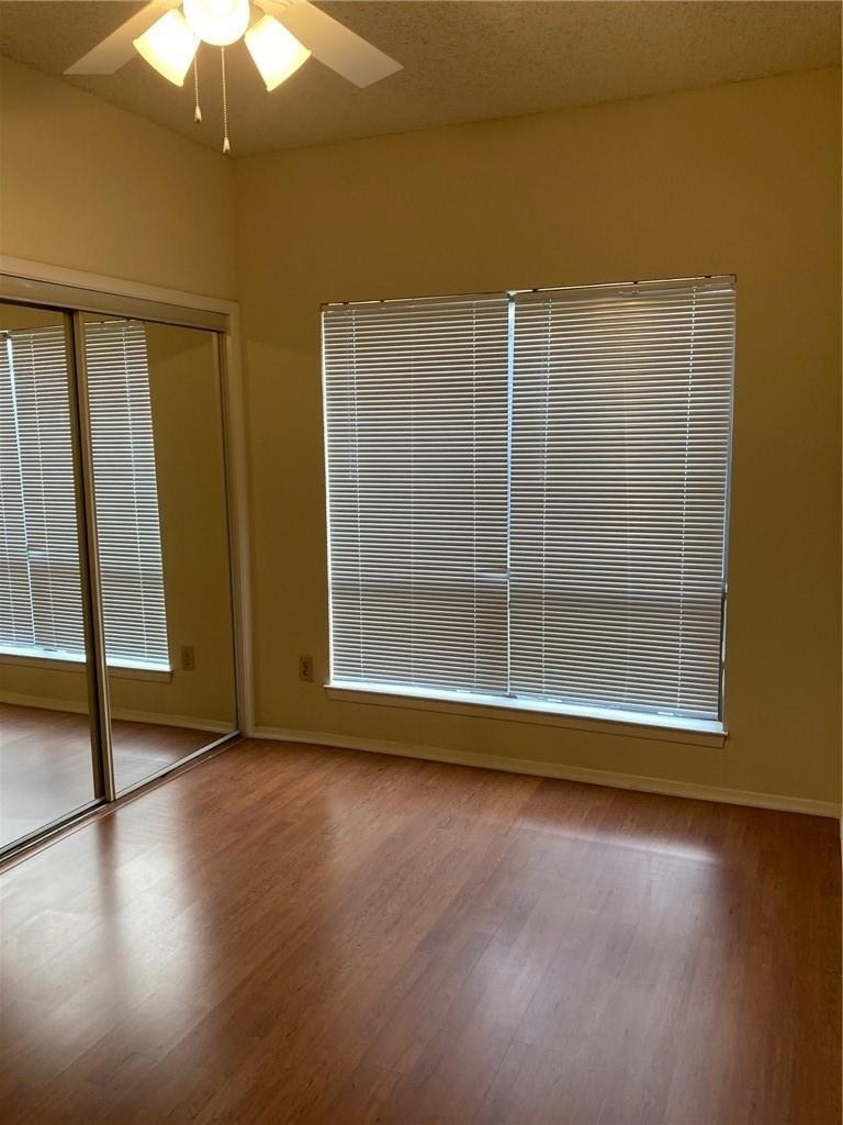 806 W 24th St - Photo 9