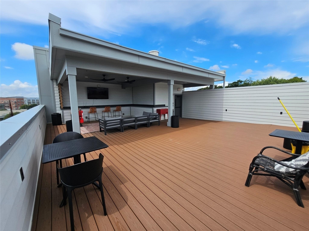2220 Webberville Rd - Photo 34