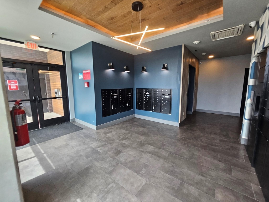 2220 Webberville Rd - Photo 26