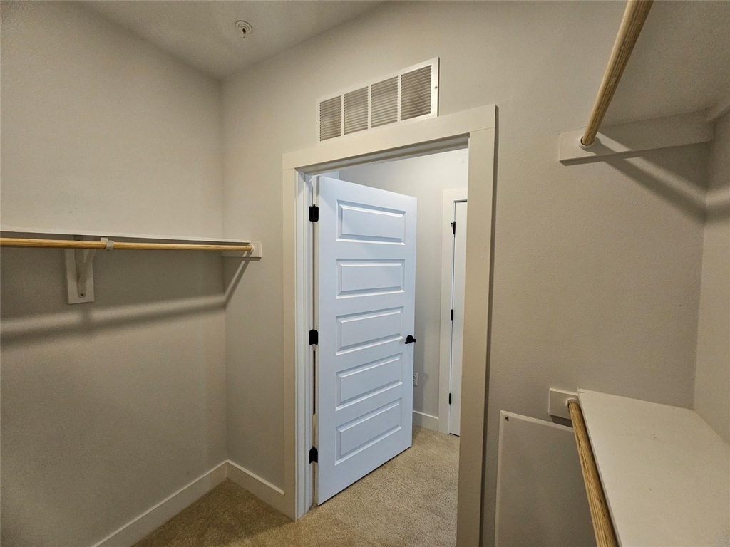 2220 Webberville Rd - Photo 20