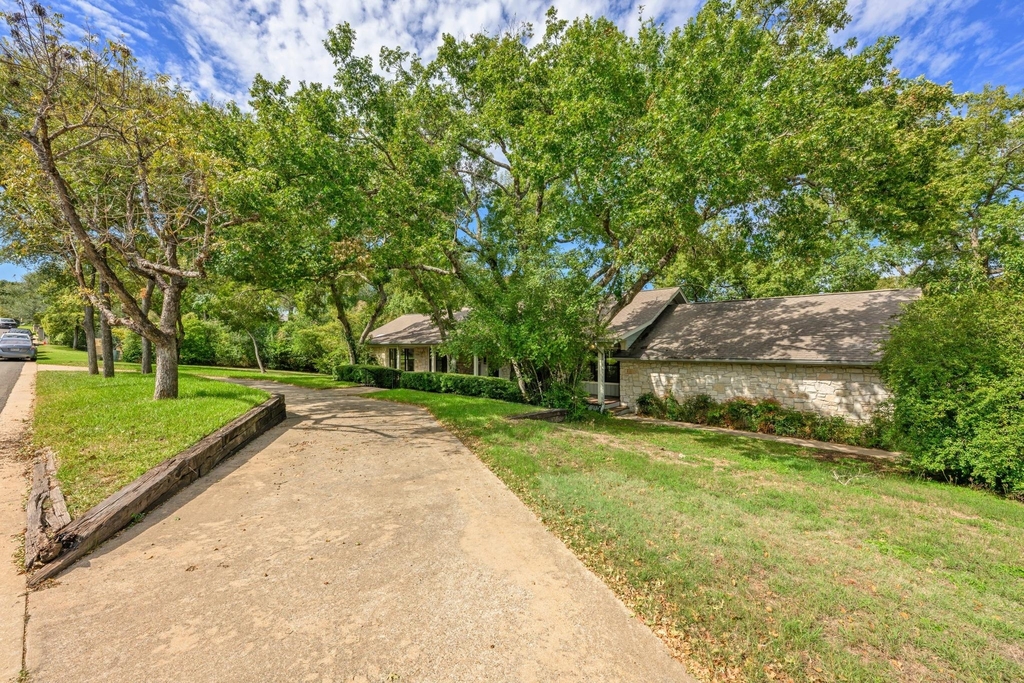 2 Boardman Ln - Photo 1