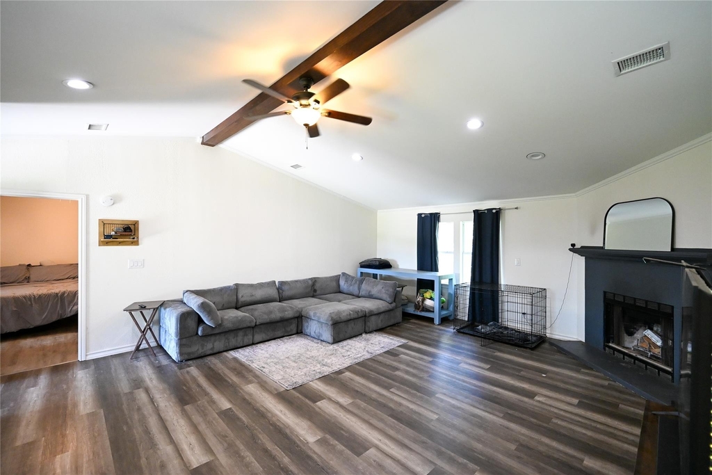 4815 Eck Ln - Photo 3