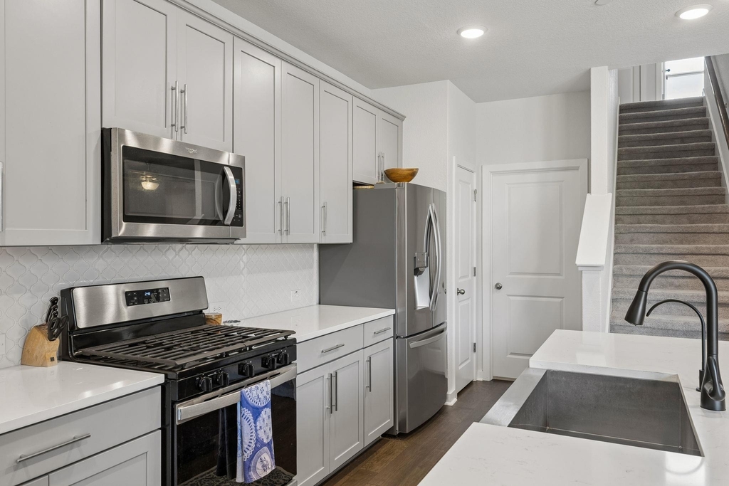 2500 Forest Creek Dr - Photo 14