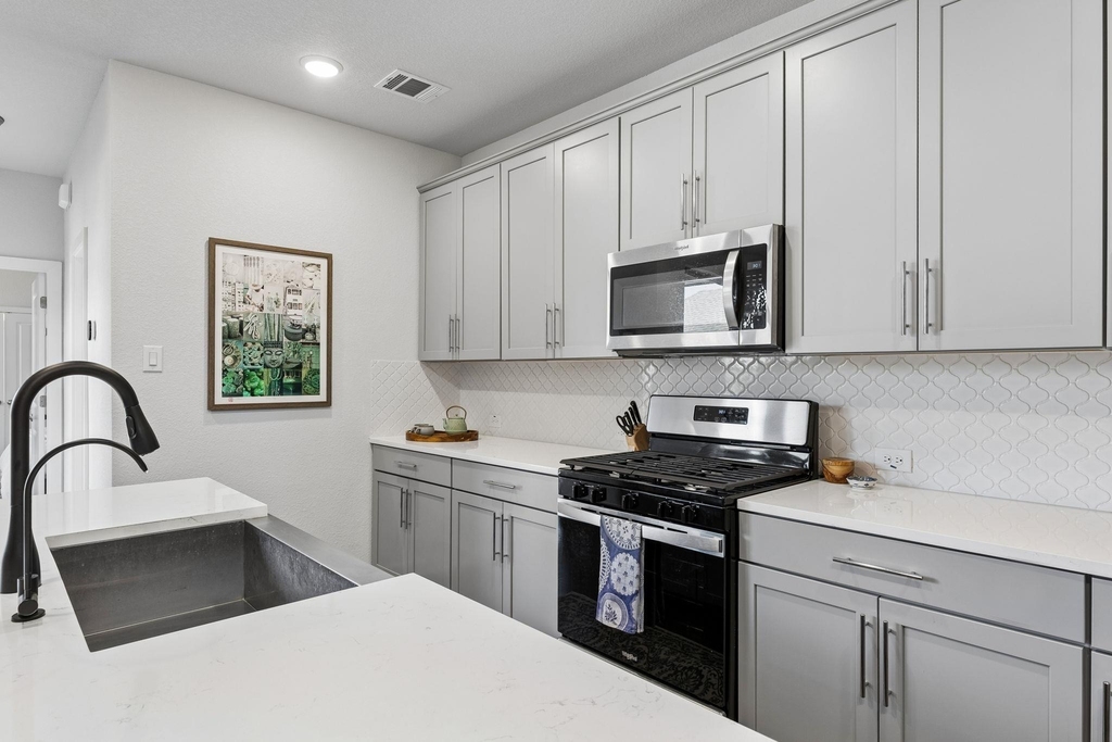 2500 Forest Creek Dr - Photo 15