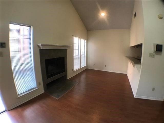 706 W 24th St - Photo 2