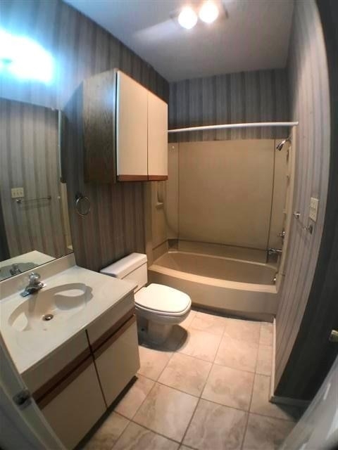 706 W 24th St - Photo 6