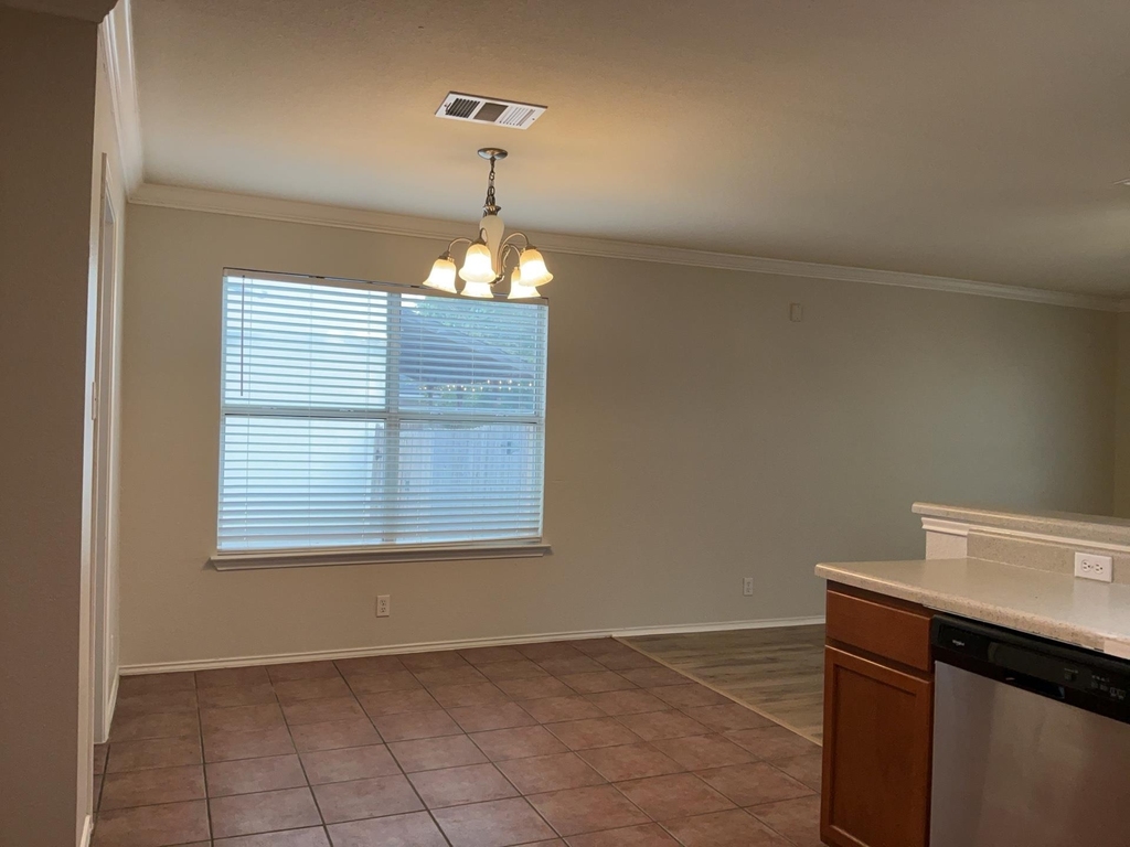 502 Country Estates Dr - Photo 10