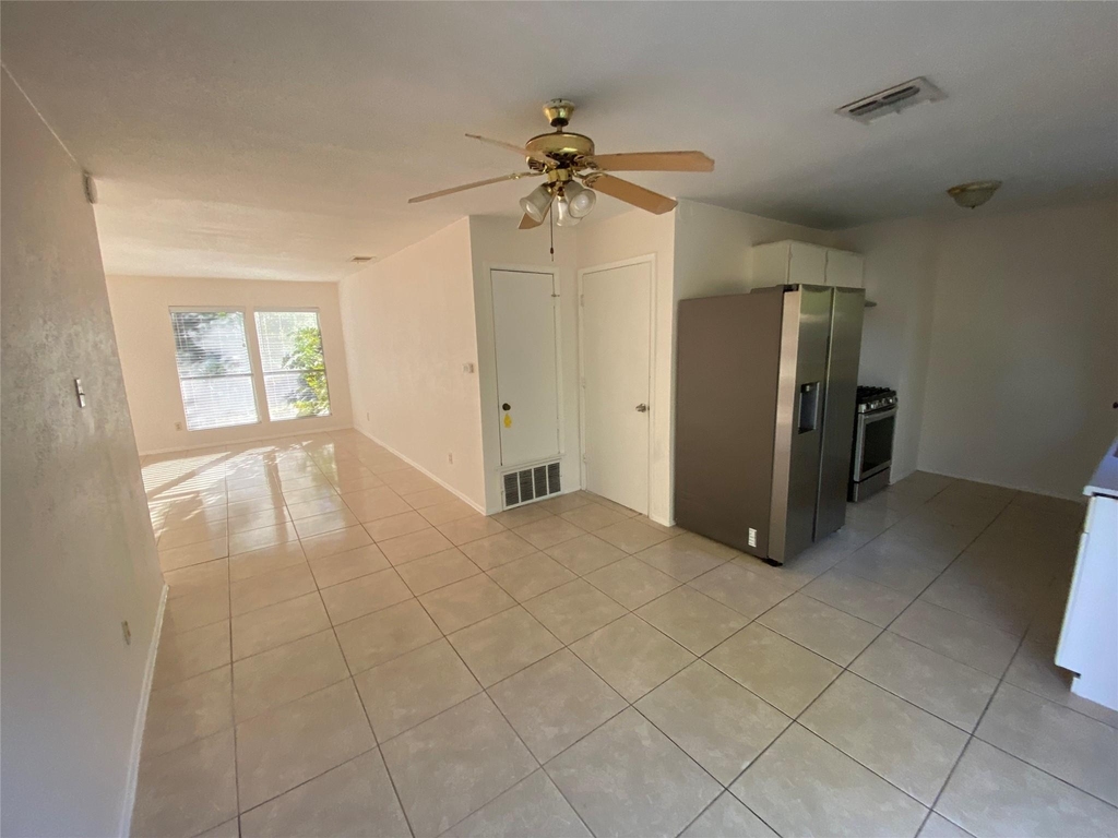 2402 Dove Springs Dr - Photo 6