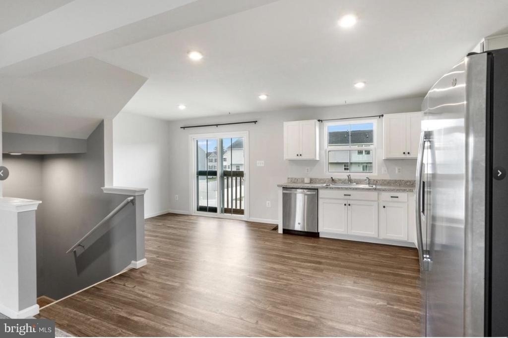 133 Rhea Drive - Photo 1