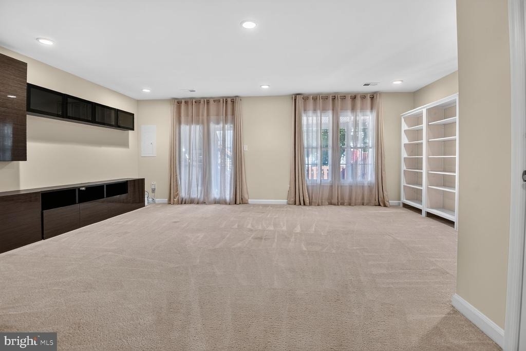 12167 Derriford Court - Photo 30