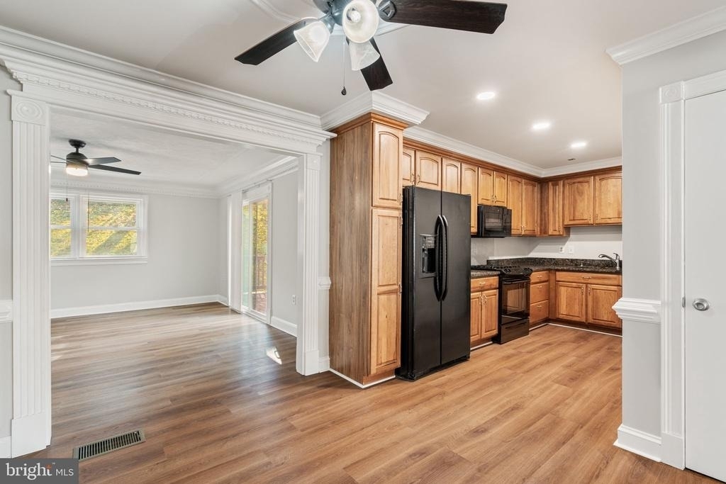 4421 Kenwood Drive - Photo 15