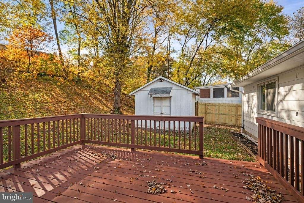 4421 Kenwood Drive - Photo 31