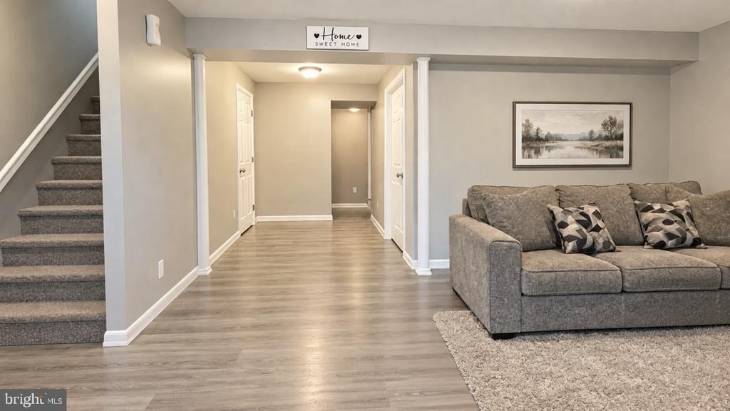185 Meadows Lane Ne - Photo 5