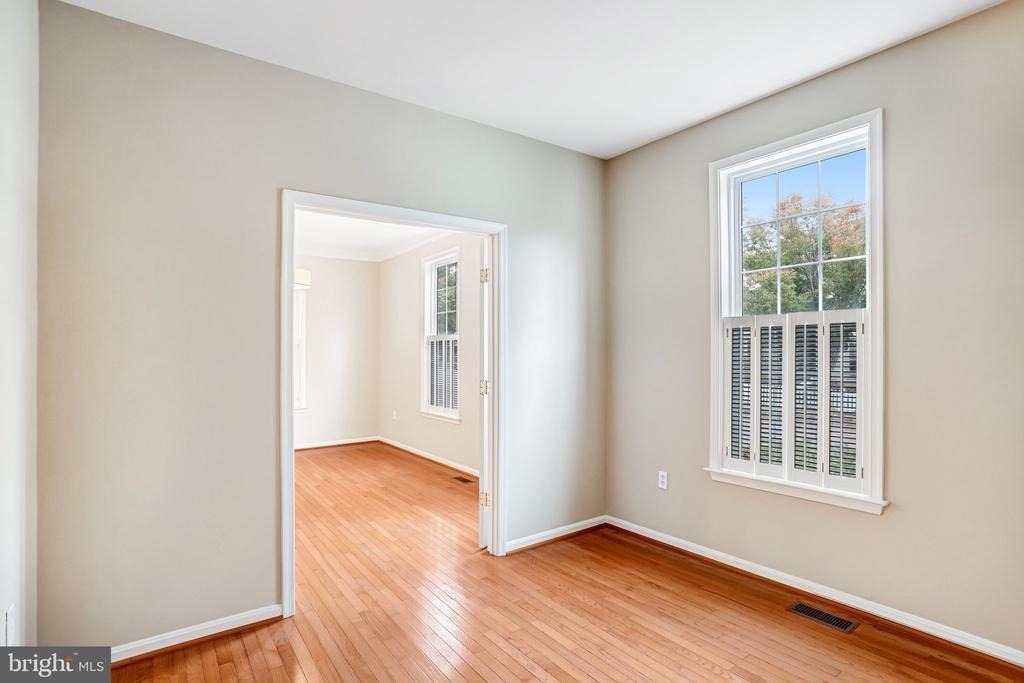 20391 Tilberg Street - Photo 12