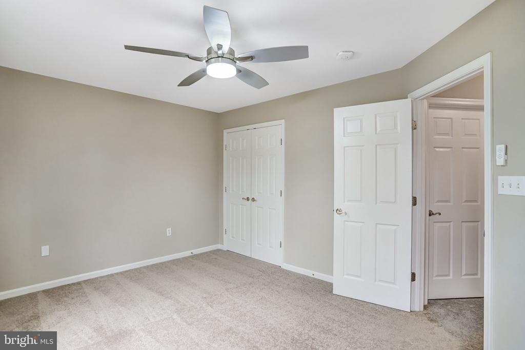 20391 Tilberg Street - Photo 35