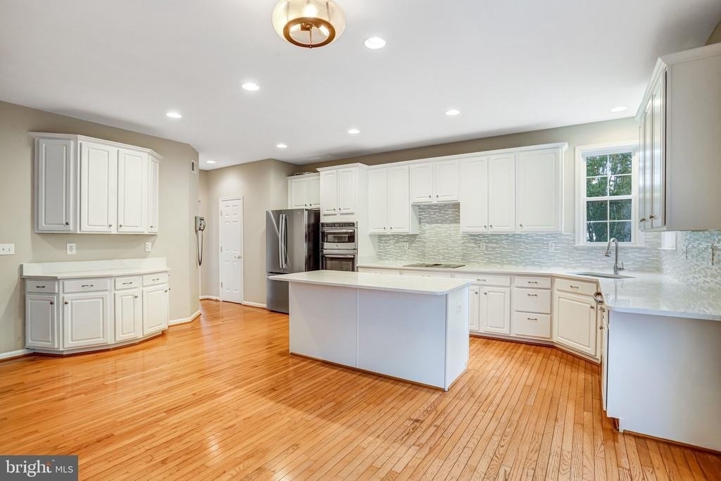 20391 Tilberg Street - Photo 24