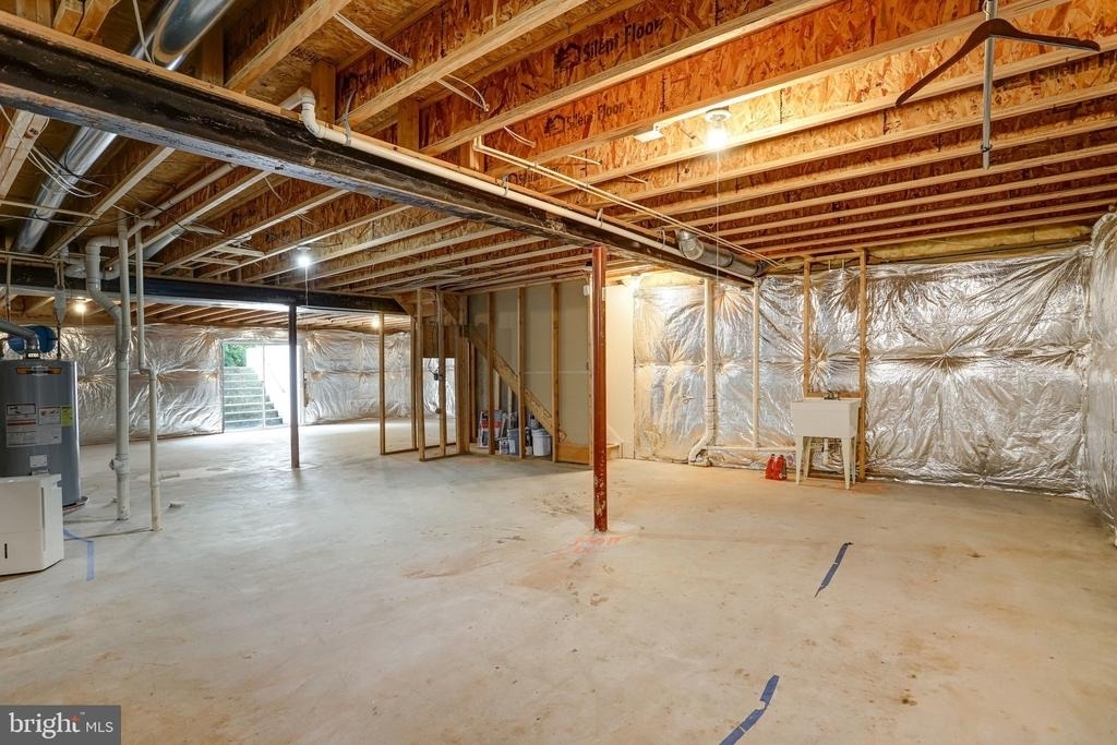 20391 Tilberg Street - Photo 65