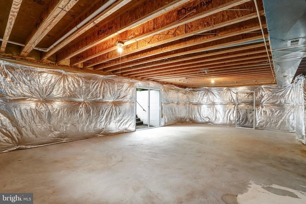 20391 Tilberg Street - Photo 64
